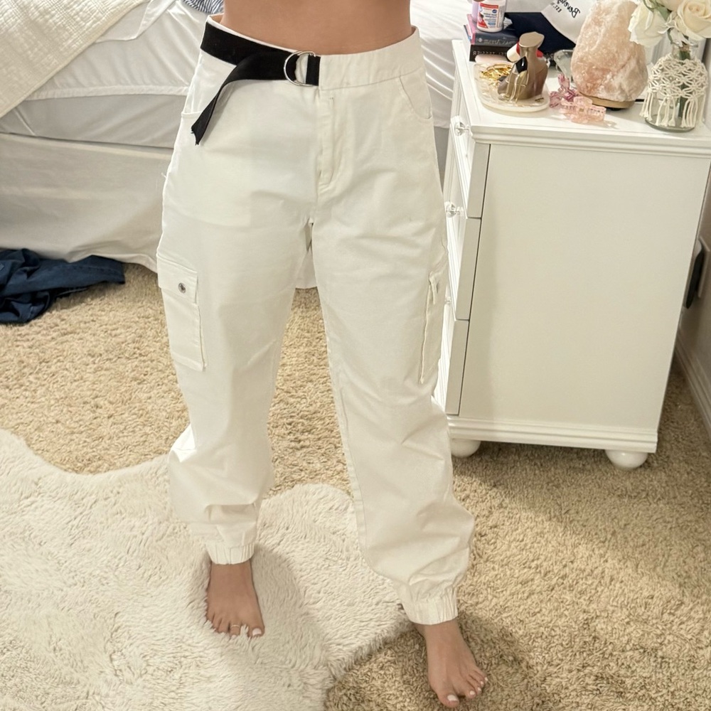 Tiger Mist White Cargo Pants
